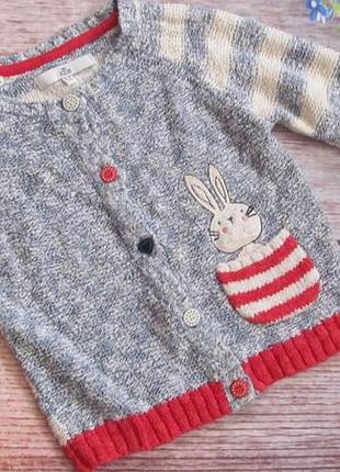 Відмінна кофтинка для маленької принцеси