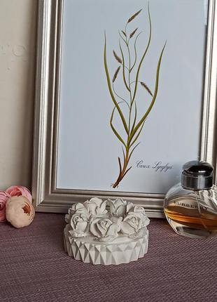 Текстурний підсвічник з трояндами, оригінальний романтичний декор4 фото