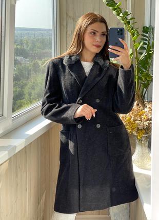 Темно серое шерстяное пальто с мужского плеча 80% шерсть 1+1=3