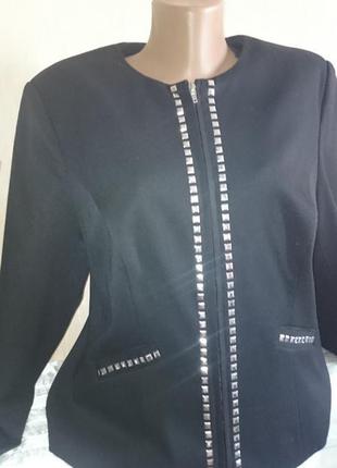 Элегантный пиджак кардиган из плотной ткани2 фото