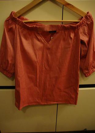 Блуза с приспущенными плечиками kira plastinina1 фото