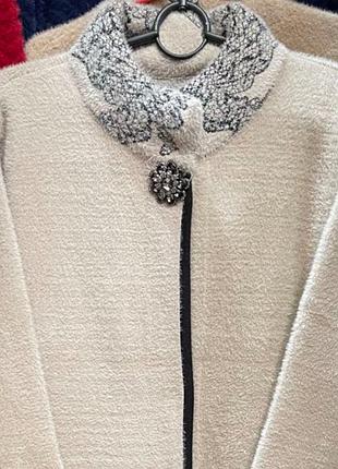 Шикарное нарядное пальто , чёрный,бутылка,беж .1 фото