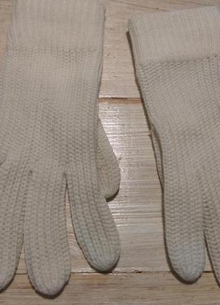 Легкие вязаные перчатки1 фото