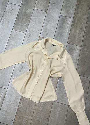 Винтажная желтая,банановая шифоновая блузка ,ажурный акцентный воротник(012)