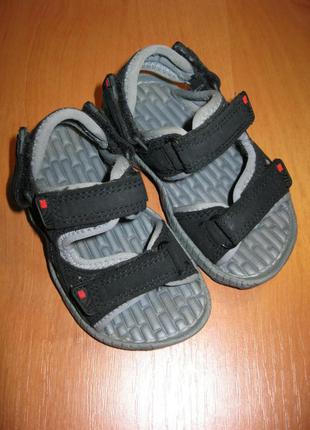 Босоніжки "karrimor" розмір 6/21,5.