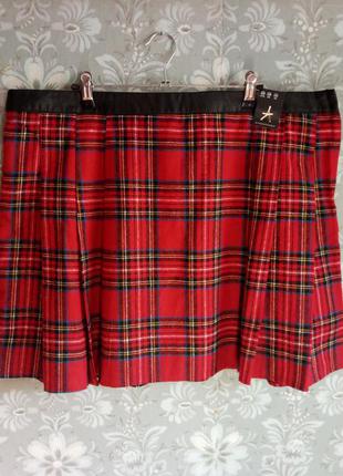 Симпатичная юбка в клетку от бренда atmosphere! оригинал
