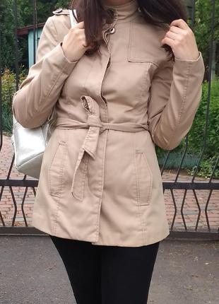 Верхній жіночий одяг