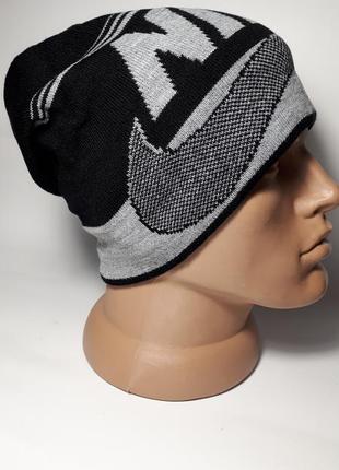Шапка мужская зима с микрофлисом р.52-54 черно-серая