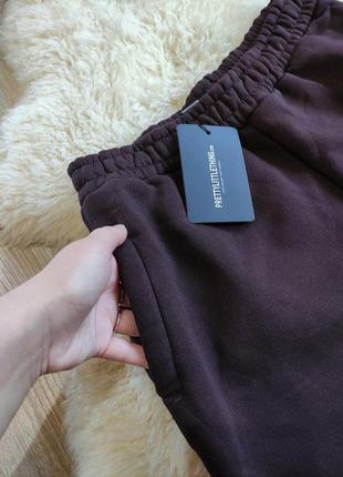 Шорты утепленные коричневые шорты с надписью нашивкой шорты на резинке шоколадные коричневые3 фото