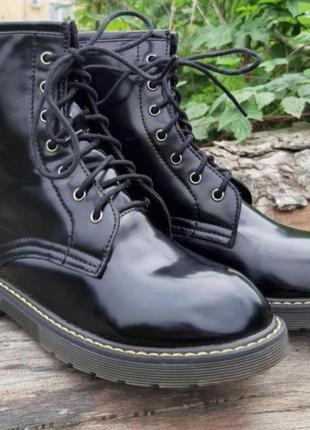 Ботинки,черевики под dr.martens