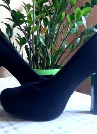 Туфлі нубук