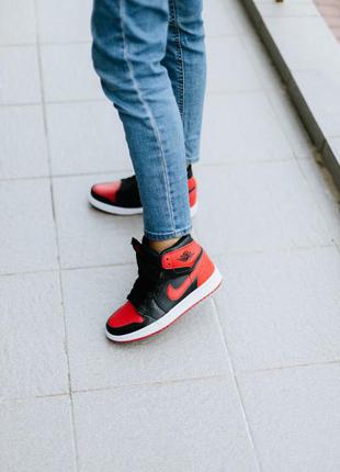Nike air jordan 1 retro high black/red  женские кроссовки найк аир джордан