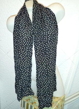 Шарф шелк листья