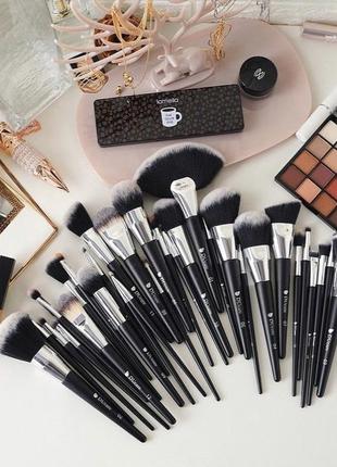 Професійний набір кистей для макіяжу