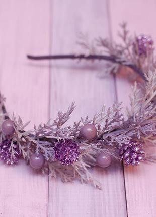 Новогодний обруч ободок фиолетовый с шишками