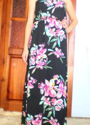 Гарне плаття з квітами/платье с цветами1 фото