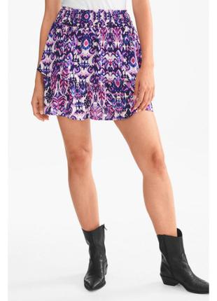 Фиолетовая кэжуал с абстрактным узором юбка c&a а-силуэта (трапеция)3 фото