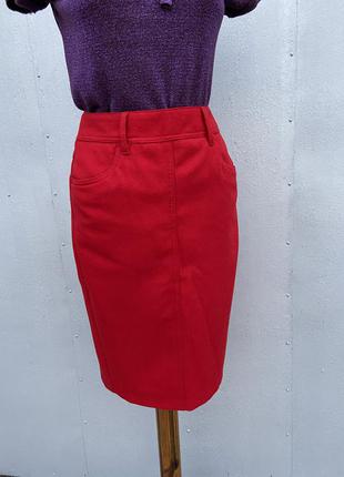 Красивая красная теплая юбка4 фото