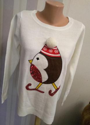 Белый новогодний свитер с пингвином на м