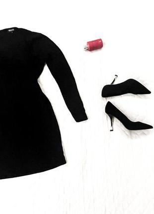 Черное секси-платье soaked in luxury3 фото