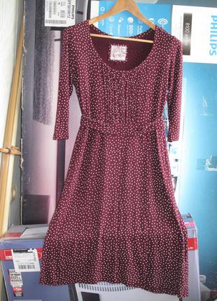 Комфортное трикотажное платье винного цвета2 фото