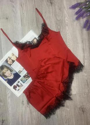 Пижама из шелка с кружевом, комплект (майка и шорты) красная