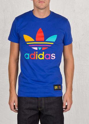 Оригинальная мужская футболка adidas mono color tee