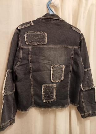 Куртка лжинсовая с имитацией заплаток р50-52.2 фото