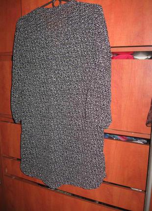 Сукня легка v-виріз чорно-біле4 фото