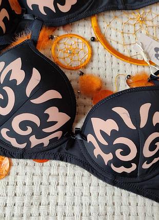 Гладкий бюст на поролоне