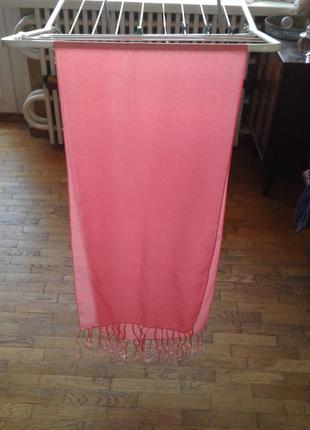 Ніжний рожевий шифоновий напівпрозорий палантин шарф, шаль з китицями