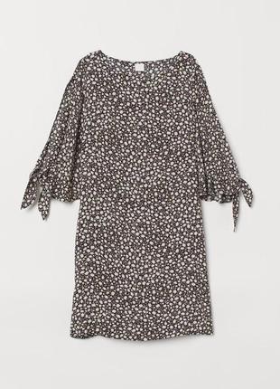Платье в цветочный принт zara
