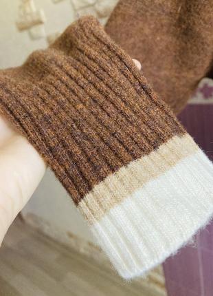 Шерстяная кокетливая кофта свитер на запах в этно стиле6 фото