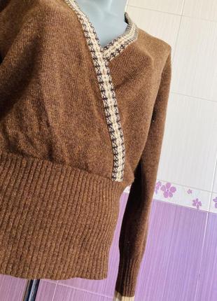 Шерстяная кокетливая кофта свитер на запах в этно стиле5 фото