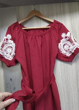 Сукня жіноча