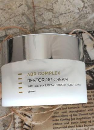 Відновлюючий нічний крем restoring cream abr complex holy land