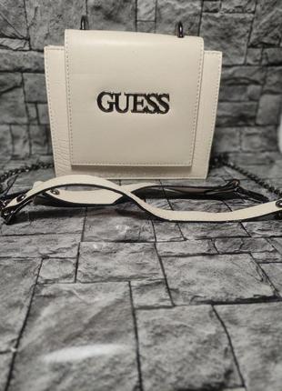 Сумка бежева жіноча в стилі guess сумка беж маленька гесс сумочка клатч крос-боді1 фото