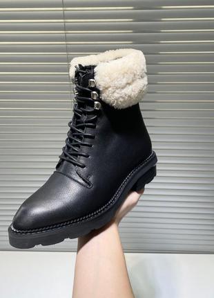 Ботинки зима кожаные на овчине9 фото