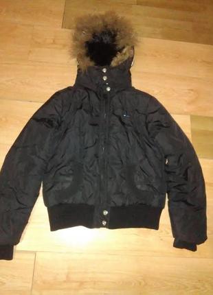 Короткая зимняя курточка на меху3 фото