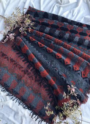 Великий теплий затишний шарф