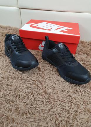 Черные осенние термо кроссовки мужские черные nike air shield. тремо обувь мужская черная9 фото