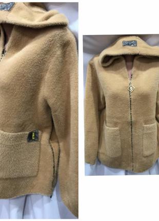 Куртка с альпаки,с капюшоном и кармашками,44-50.1 фото