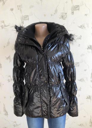 Куртка пуховик стеганная стеганая стьобана куртка, черная под лак, лакированная1 фото
