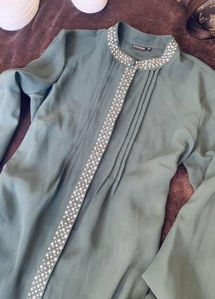 Шифоновая блуза со стразами3 фото