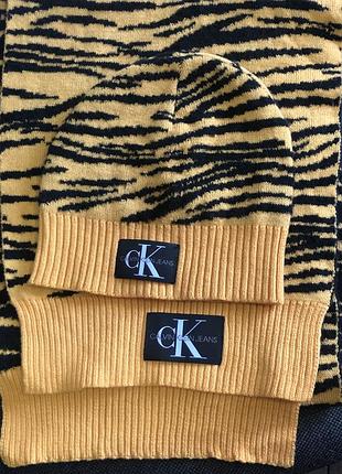 Шапка і шарф calvin klein