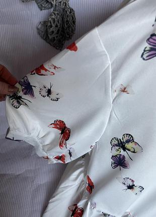 Шикарная блуза в бабочках2 фото