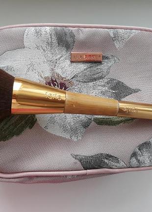 Професійна двостороння щіточка для макіяжу tarte