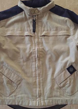 Легка курточка,вітровка 3-4г