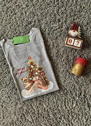 Футболка happy holidays