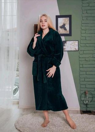 Халат жіночий,махровий великого розміру.